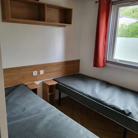Mobil Azur 74 Camping Fréjus